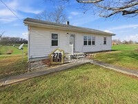 Building Photo - 3145 Old State Rd