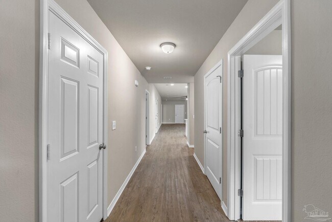 Building Photo - 3210 Electra Dr