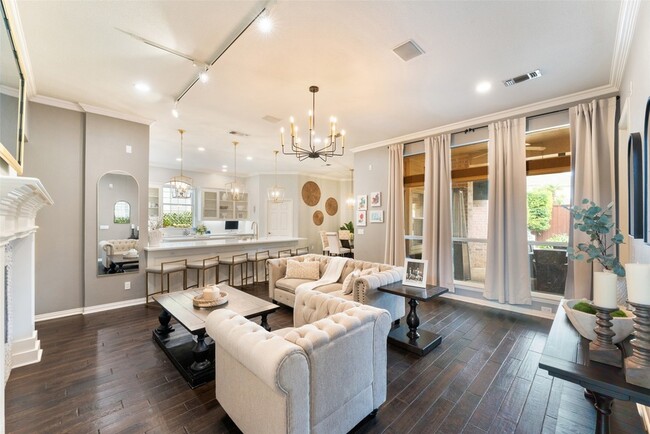 Building Photo - 3312 Westover Dr