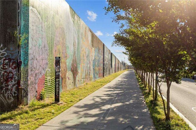 Building Photo - 791 Wylie St SE