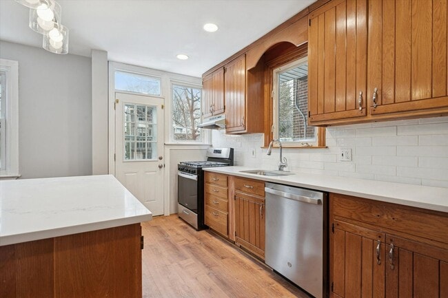 Building Photo - Great Updated Home in Wilmington