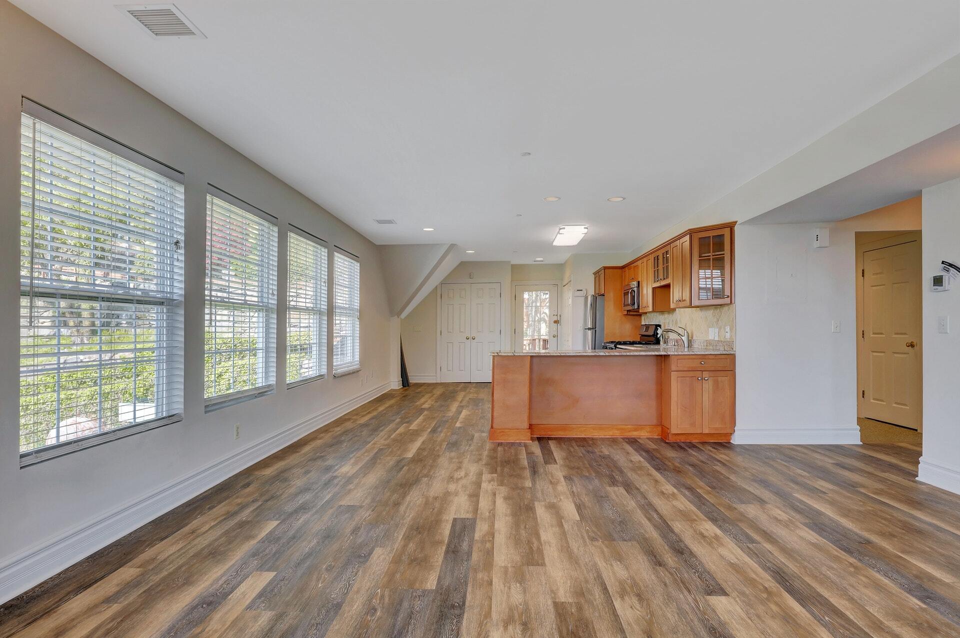 Building Photo - 170 Undercliff Ave