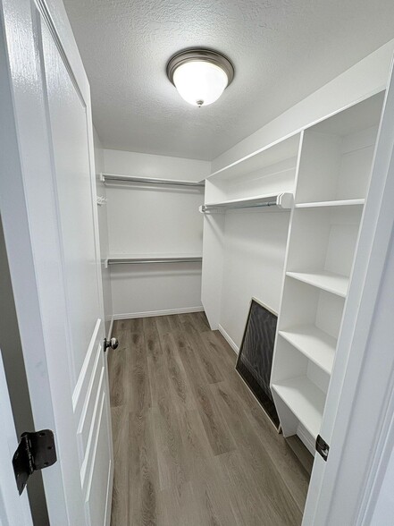 Building Photo - 4486 S 3600 W