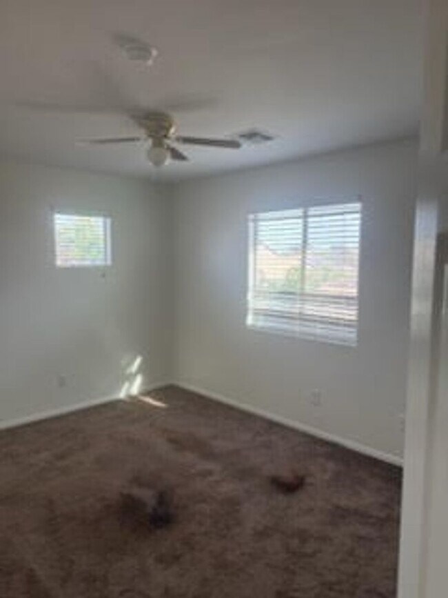 Building Photo - 22257 N Gibson Dr