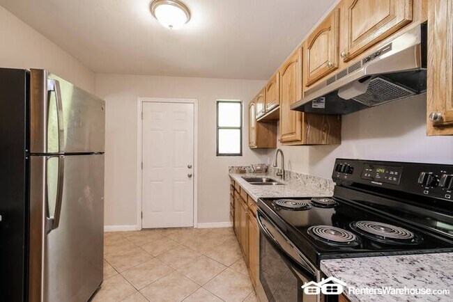 Building Photo - Gem of a home in Arlington