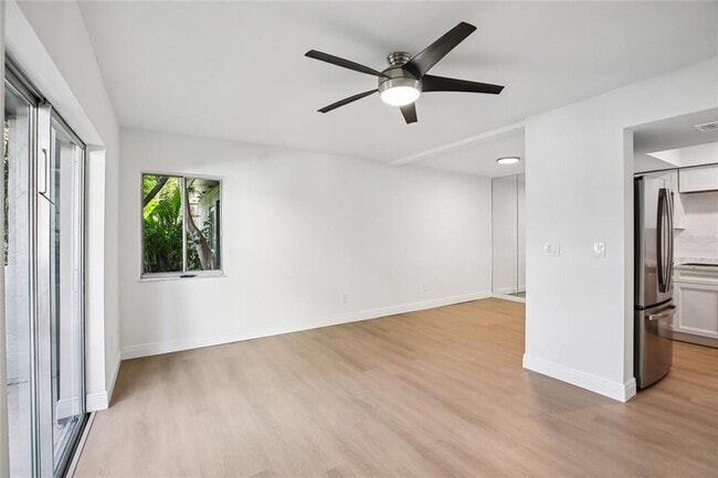 Building Photo - 2906 Lichen Ln