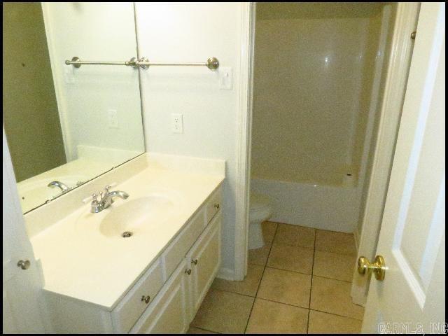 Building Photo - 11 Red Cedar Cove