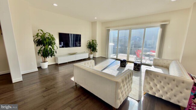 Building Photo - 42299 Porter Ridge Ter