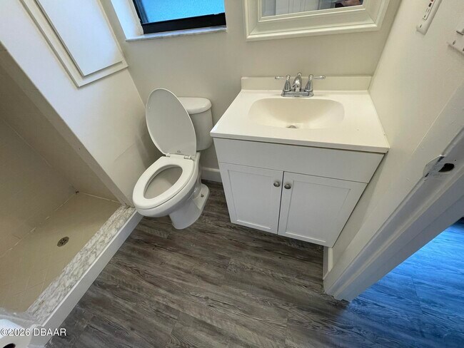 Building Photo - 90 Hickory Hills Cir