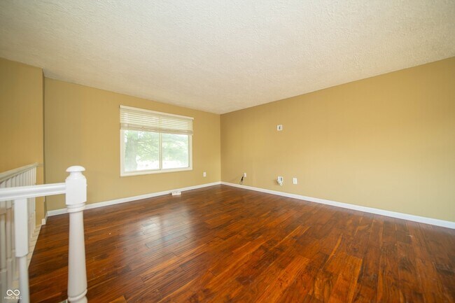 Building Photo - 8307 Castle Farms Rd