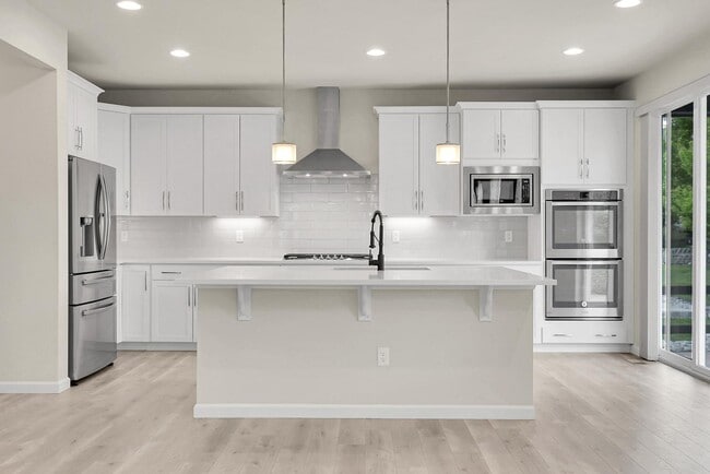 Building Photo - 23895 E Rocky Top Pl