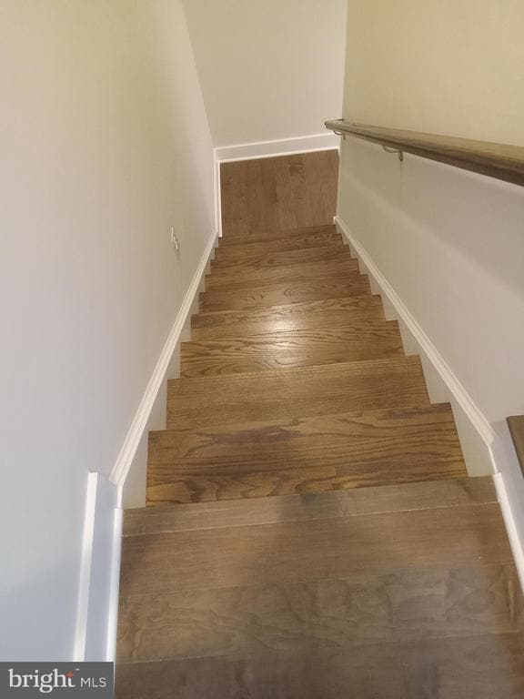 Building Photo - 5158 Ridgeview Retreat Dr