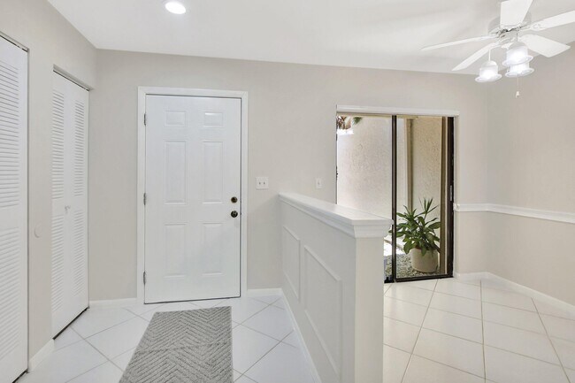 Building Photo - 21650 Coronado Ave