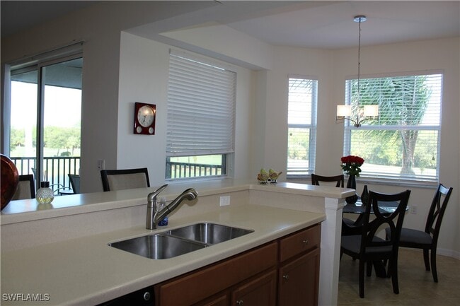 Building Photo - 10345 Heritage Bay Blvd