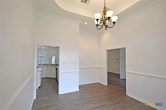 Building Photo - 380 Las Brisas Blvd
