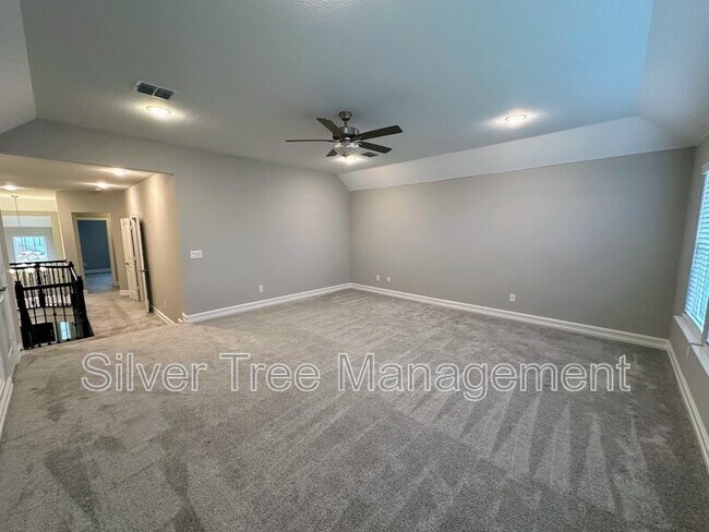 Building Photo - 1104 Pinnacle Ridge Rd