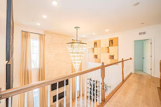 Building Photo - 11610 Glenn Dale Blvd