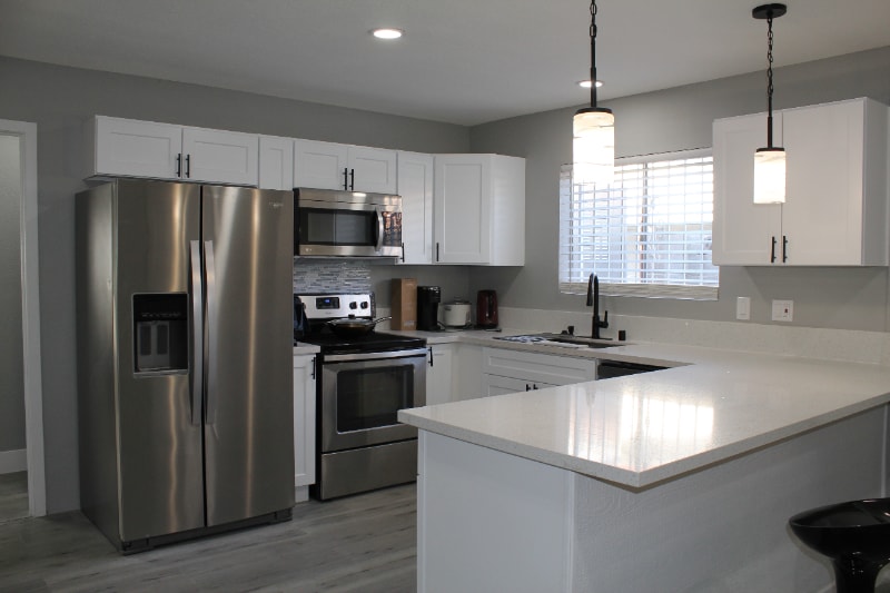 Building Photo - 2813 Kings Way