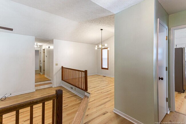 Building Photo - 4463 Briton Cir