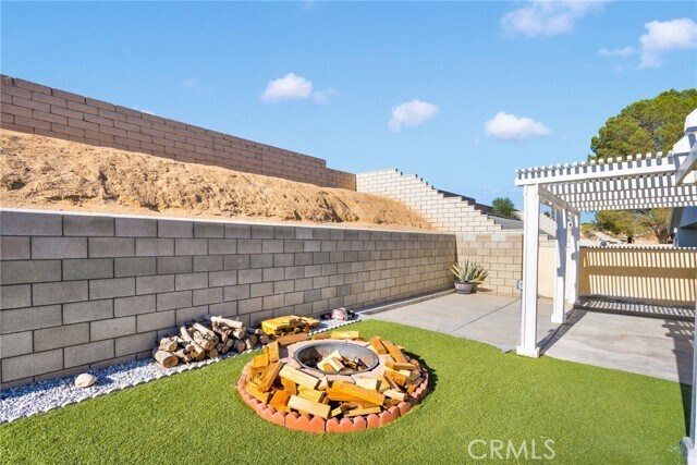 Building Photo - 14411 Schooner Dr