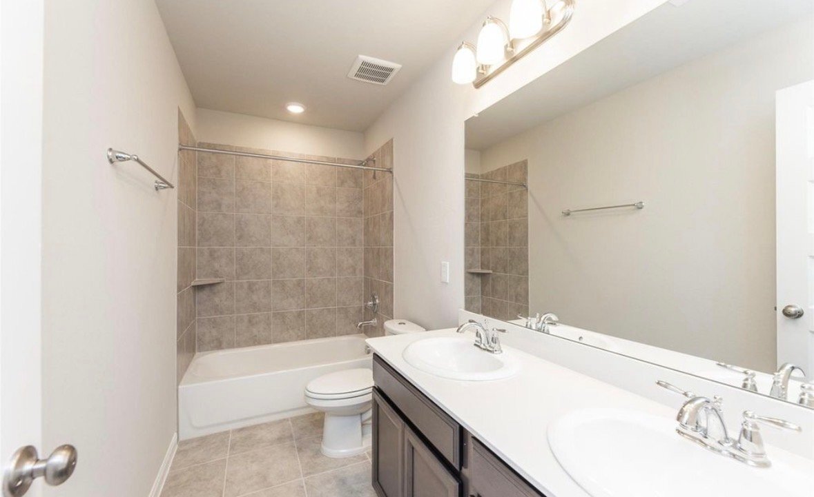 Building Photo - 1315 Gorman Ln
