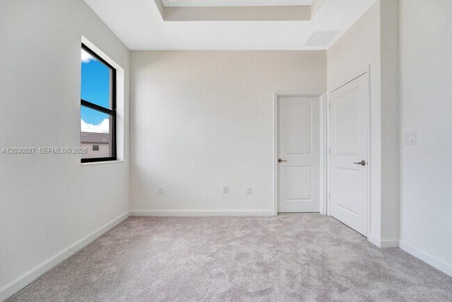 Building Photo - 23503 SW 129th Ave