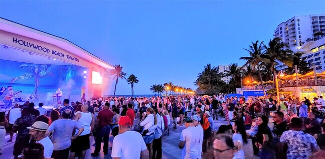 Building Photo - 1501 S Ocean Dr