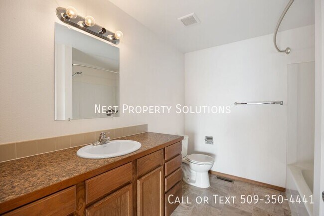 Building Photo - 1317 W Electra St