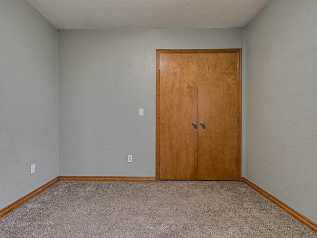 Building Photo - 4117 Green Apple Dr