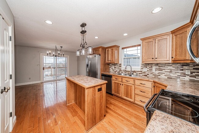 Building Photo - Please View 3D Virtual Walk-Through Before Scheduling a Showing