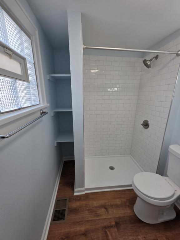 Building Photo - 48 Rumbold Ave