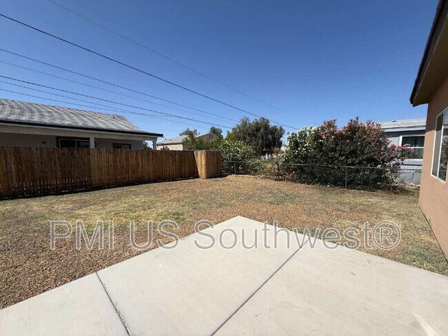 Building Photo - 1530 Jose Ave