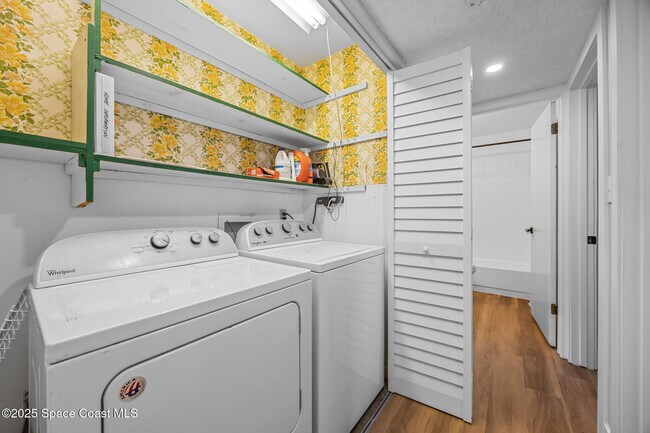Building Photo - 500 Summerset Ct