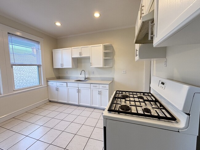 Building Photo - 79 Ballou Ave