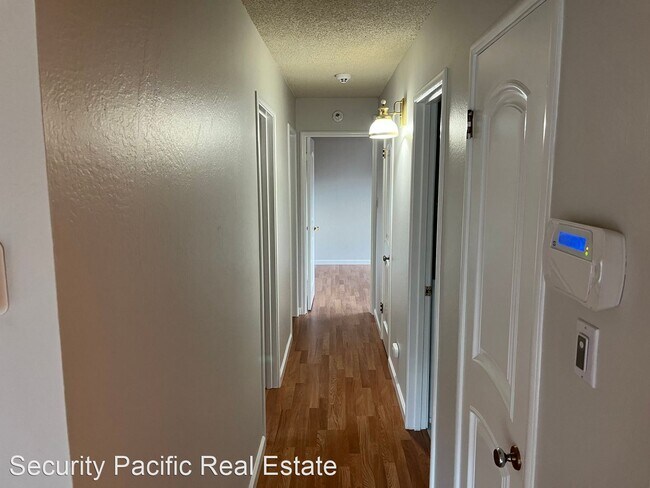 Building Photo - 3 br, 2 bath House - 2722 Moyers Rd.