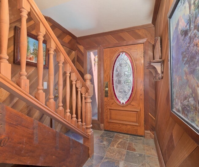 Building Photo - 91 St Moritz Rd