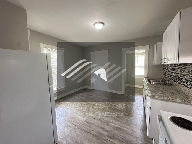 Building Photo - 53 W Norman Ave