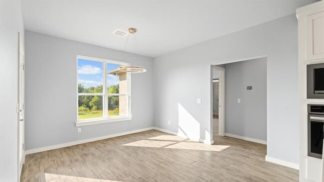 Building Photo - 17859 Salem Rd