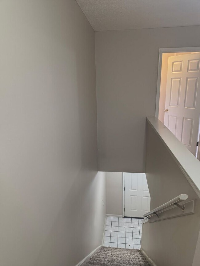 Building Photo - 8352 Keeli Cove