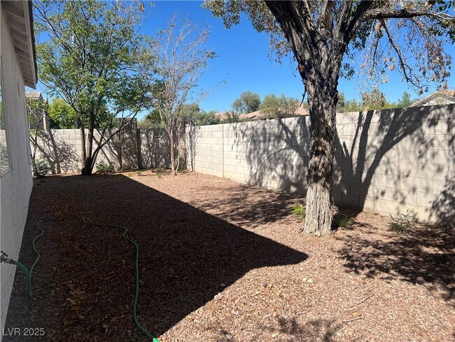 Building Photo - 1356 Lamplight Village Ln