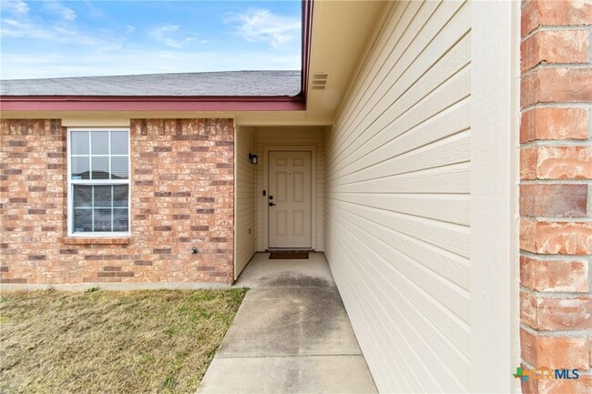 Building Photo - 3609 Ida Dr