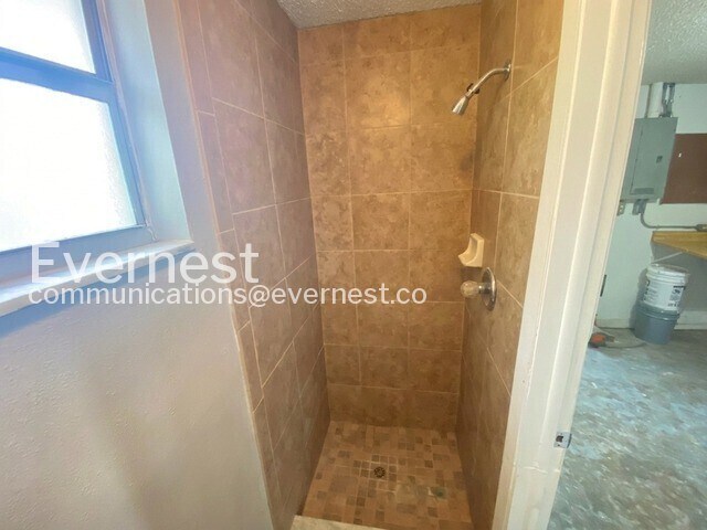 Building Photo - 6723 Ranchwood Loop