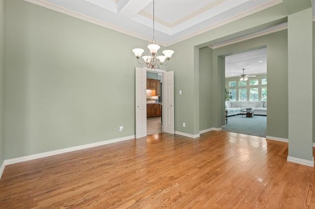 Building Photo - 9 Avalon Dr