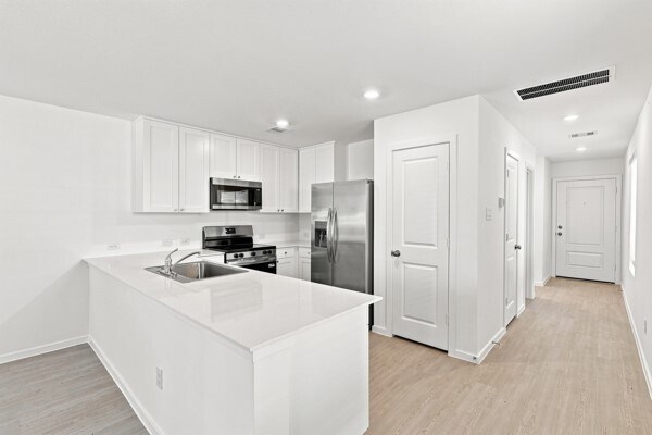 Building Photo - 17123 Saxophone Ln