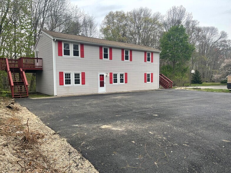 Building Photo - 611 Tremont St