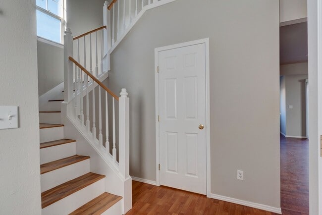 Building Photo - Spacious 4-Bedroom Home with Cozy Backyard...