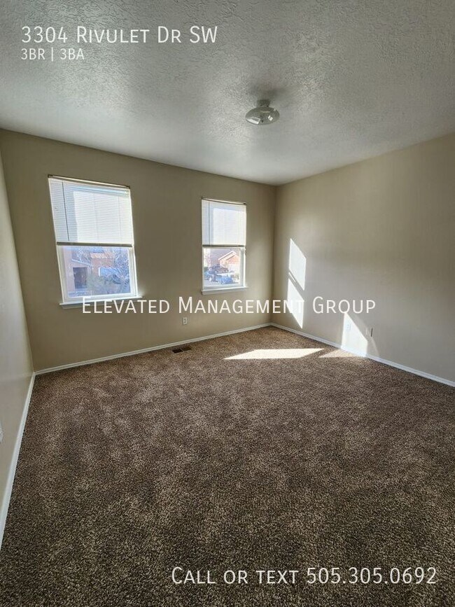Building Photo - 3304 Rivulet Dr SW