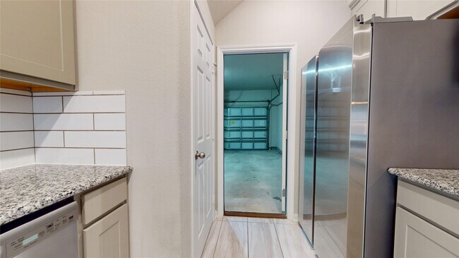 Building Photo - 519 Dr. Martin Luther King Jr. Dr.