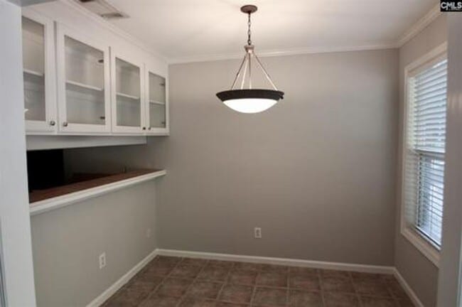 Building Photo - 3845 Overbrook Dr