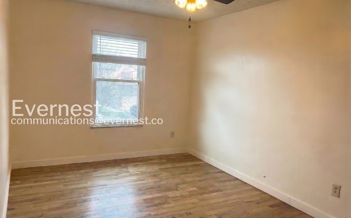 Building Photo - 2566 Edencreek Ln